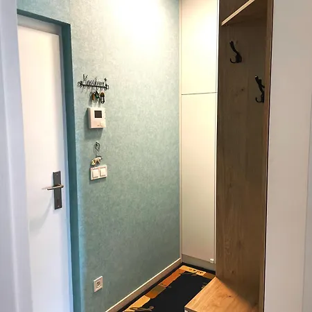 Appartement Designer Apt Near Old Town With Ac, Private Parking, Loggia Košice